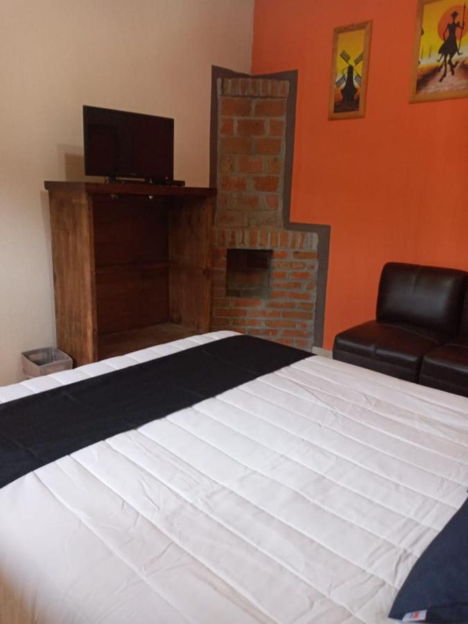 Отель Casa Manning Y Salon La Troje Омитлан-де-Хуарес Экстерьер фото