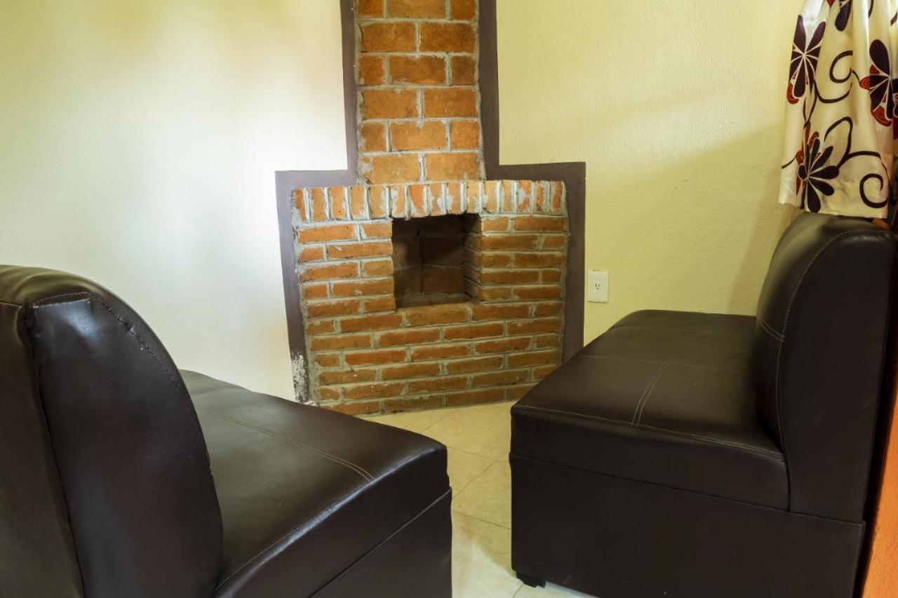 Отель Casa Manning Y Salon La Troje Омитлан-де-Хуарес Экстерьер фото